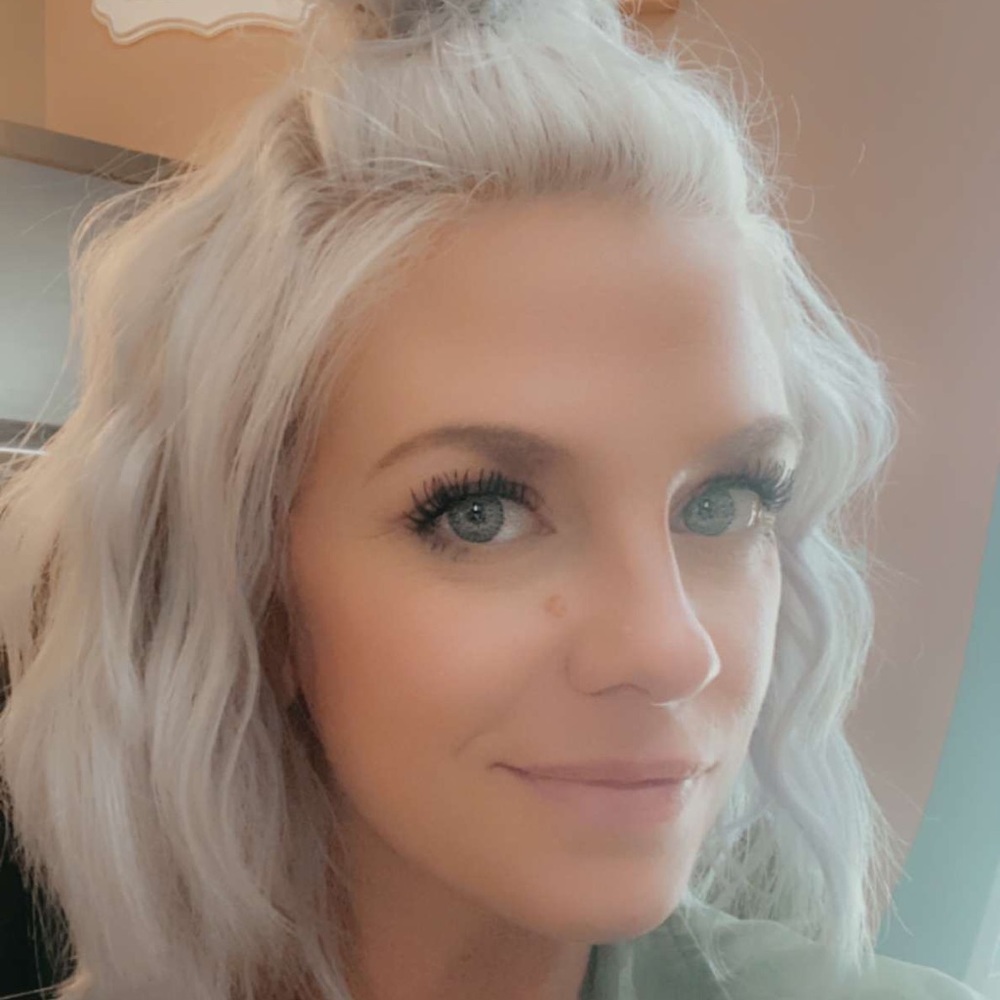 Meet your Posher, Megan